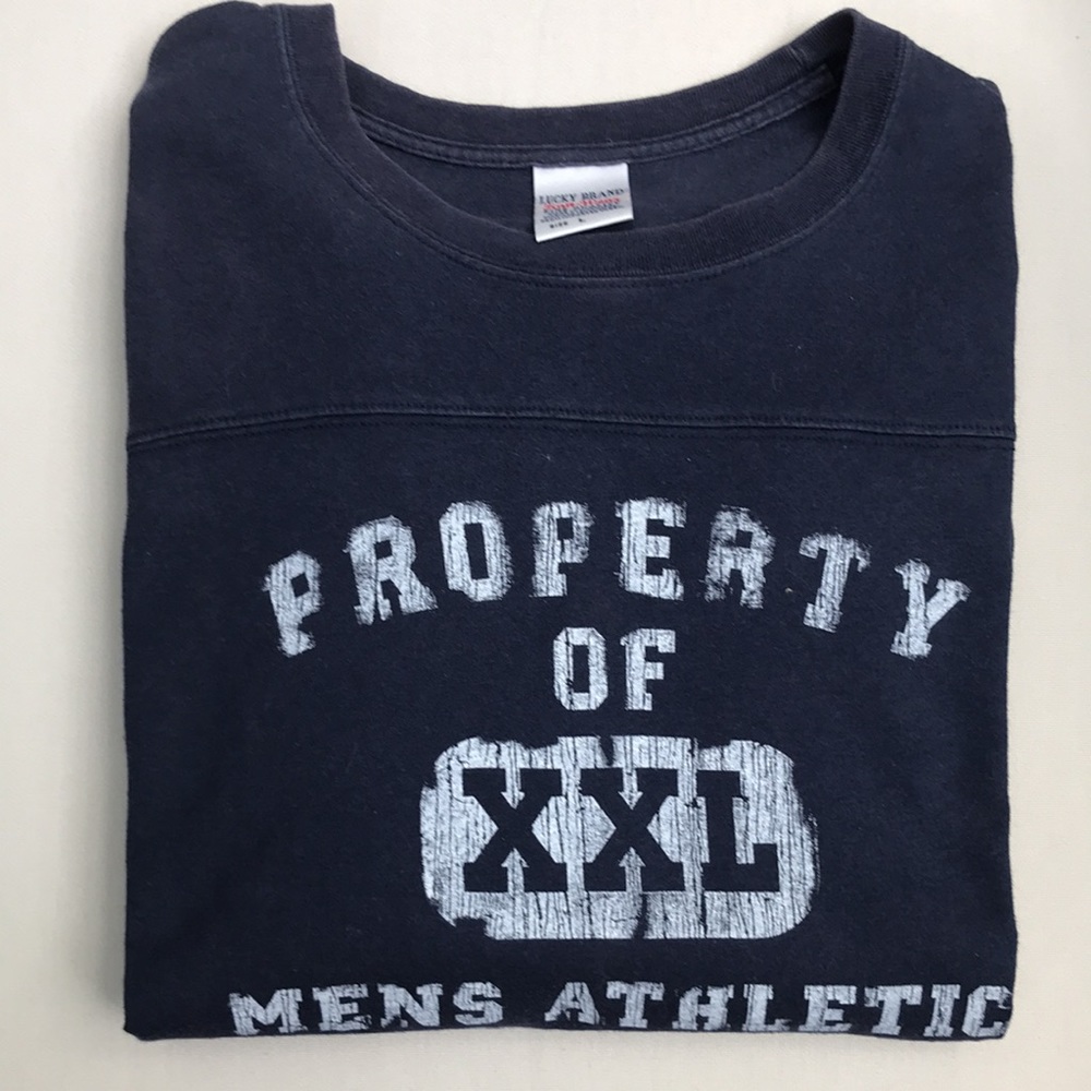 Lucky Brand Men’s size Large T-Shirt 100% Cotton there are stains w/ some fading